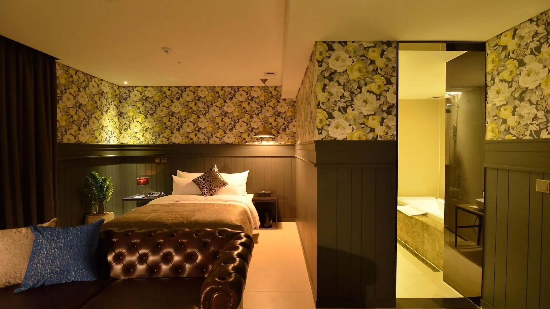 Jb Design Hotel Busan 2*,  South Korea