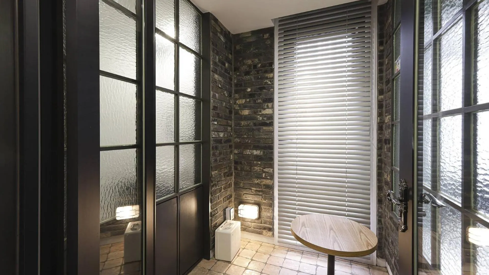 Jb Design Hotel Busan 2*,